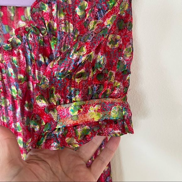 Dana Maxx silk accordion top - Picture 4 of 7